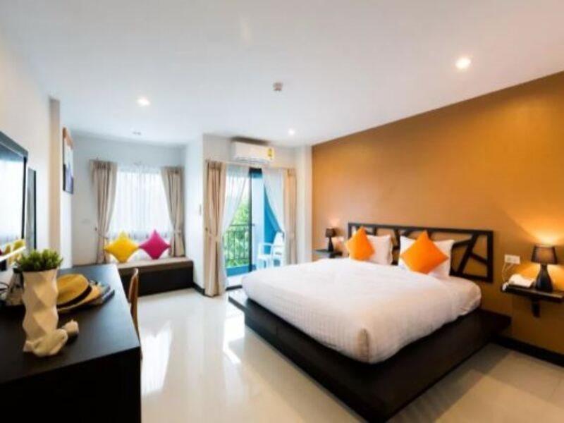 Sleep Whale Hotel Krabi Exterior photo