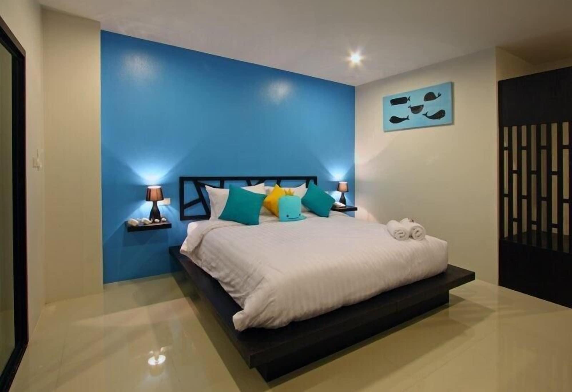 Sleep Whale Hotel Krabi Exterior photo