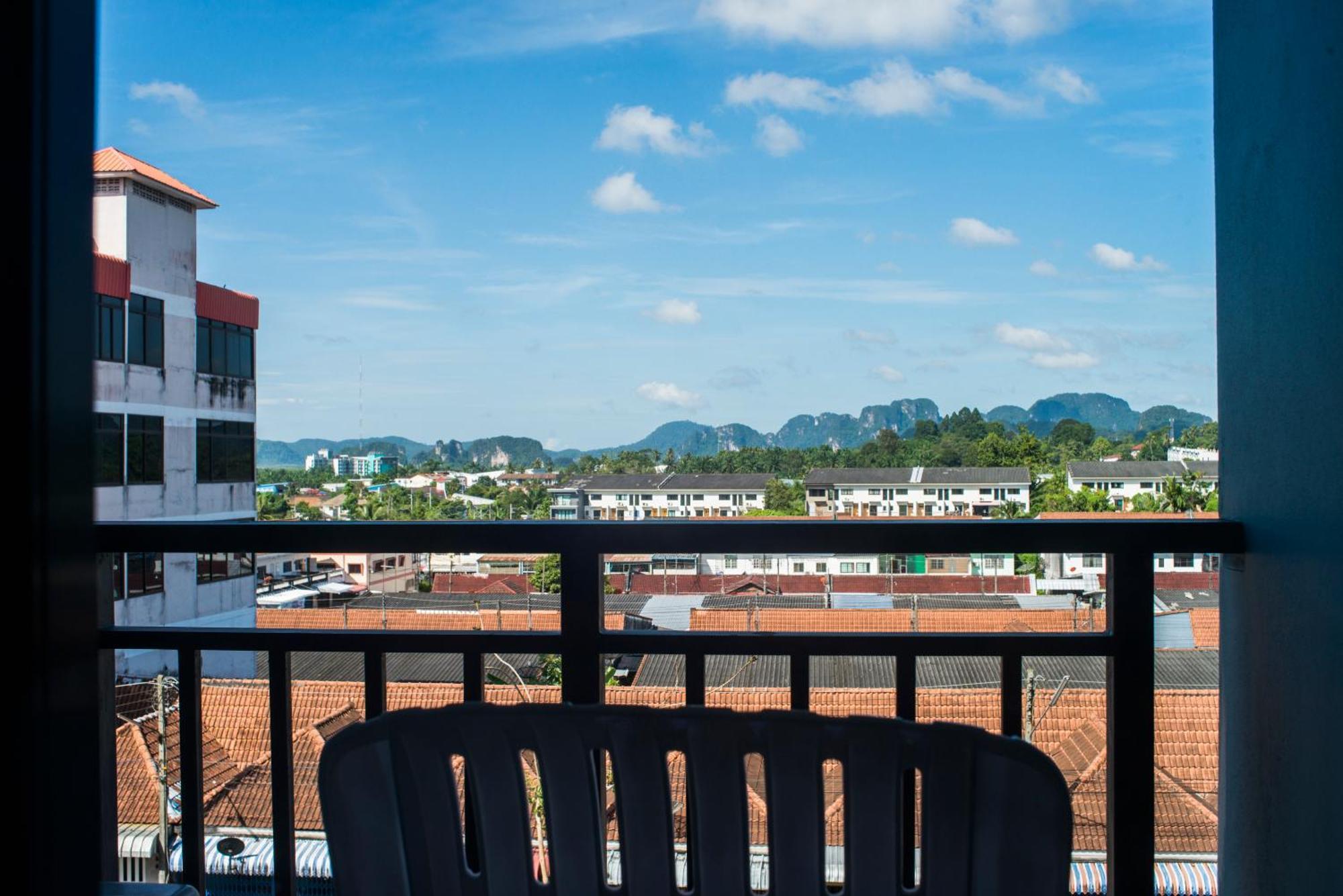 Sleep Whale Hotel Krabi Exterior photo